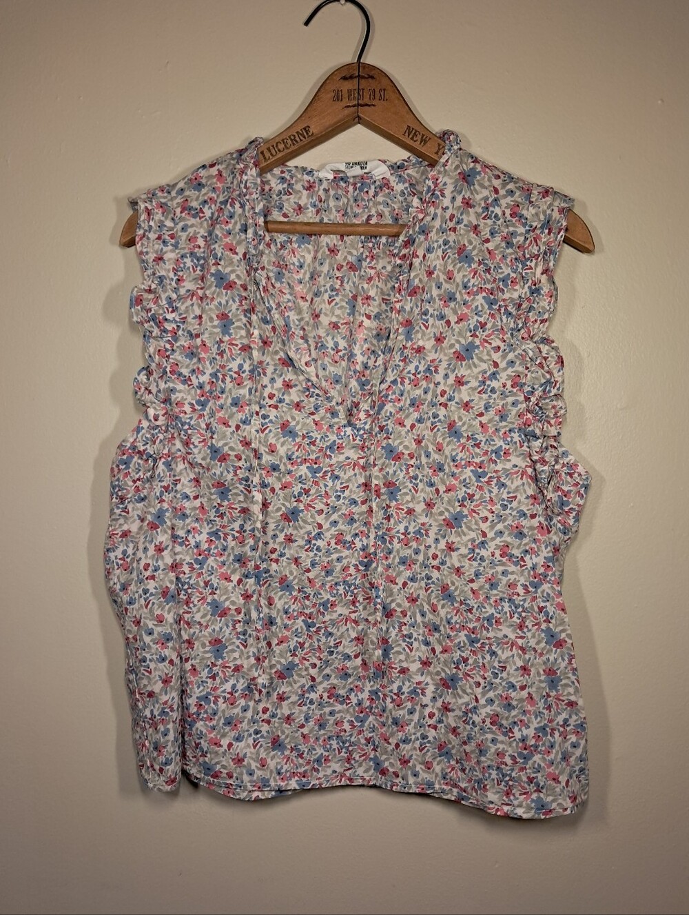 BB Dakota Steve Madden White Floral Ruffle Sleeve Cotton Top